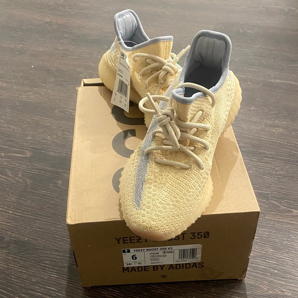 Yeezy boost 350 v2 linens
